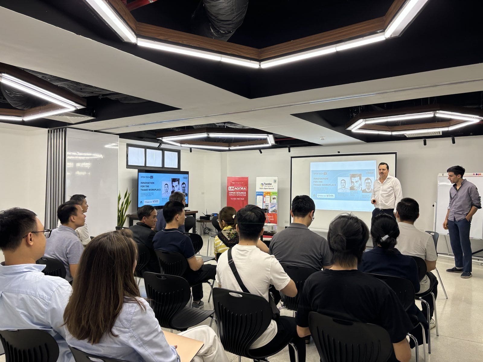 barcamp-vietnam-2024